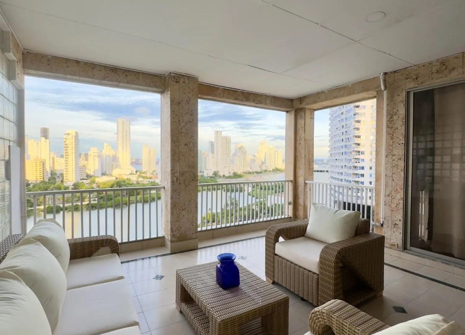 Guest Friendly Penthouse Suite Cartagena 0*,  Colombia