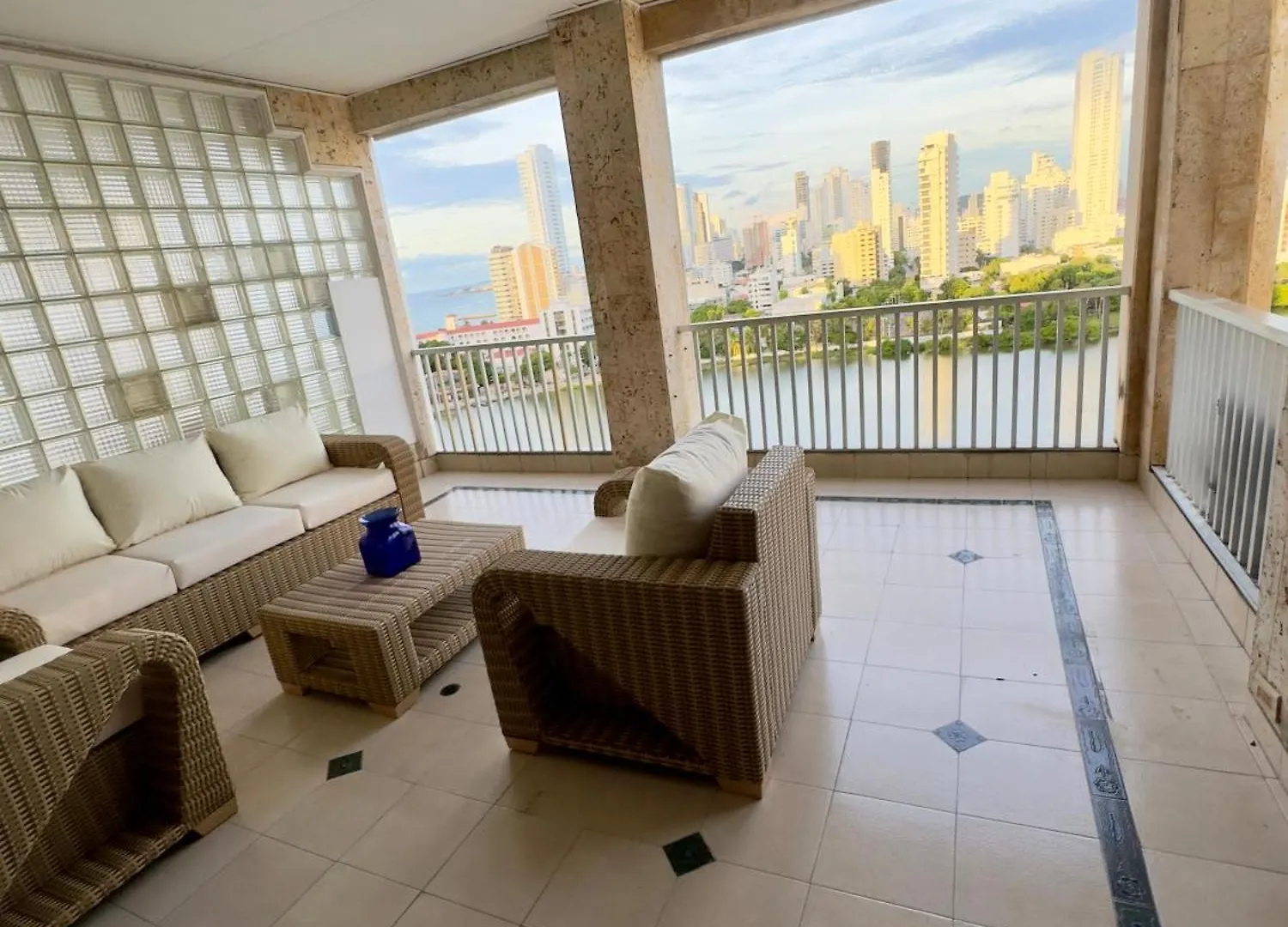 Guest Friendly Penthouse Suite Cartagena Colombia